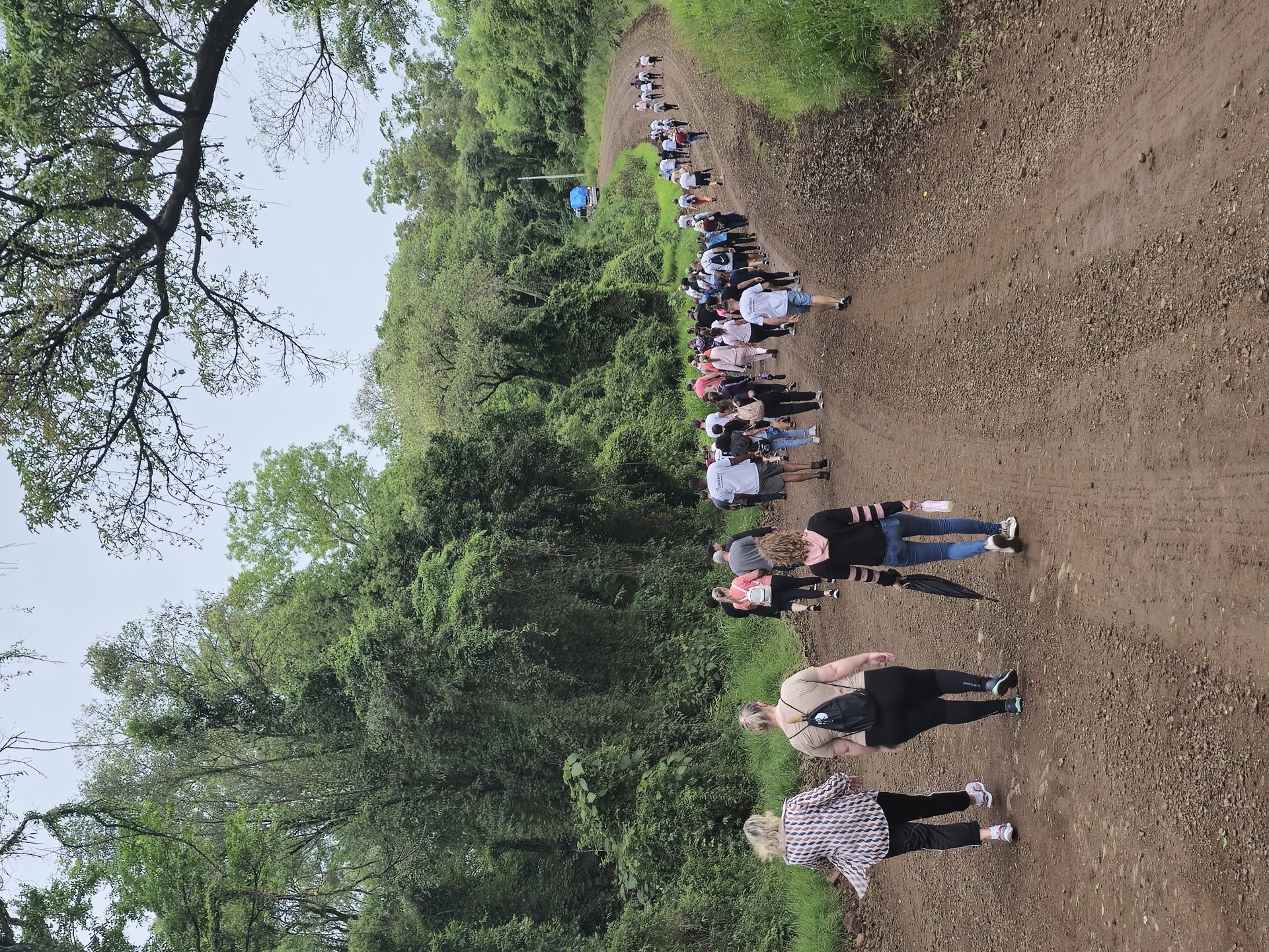 7ª ROMARIA SUPERA CHUVA E REÚNE FIÉIS