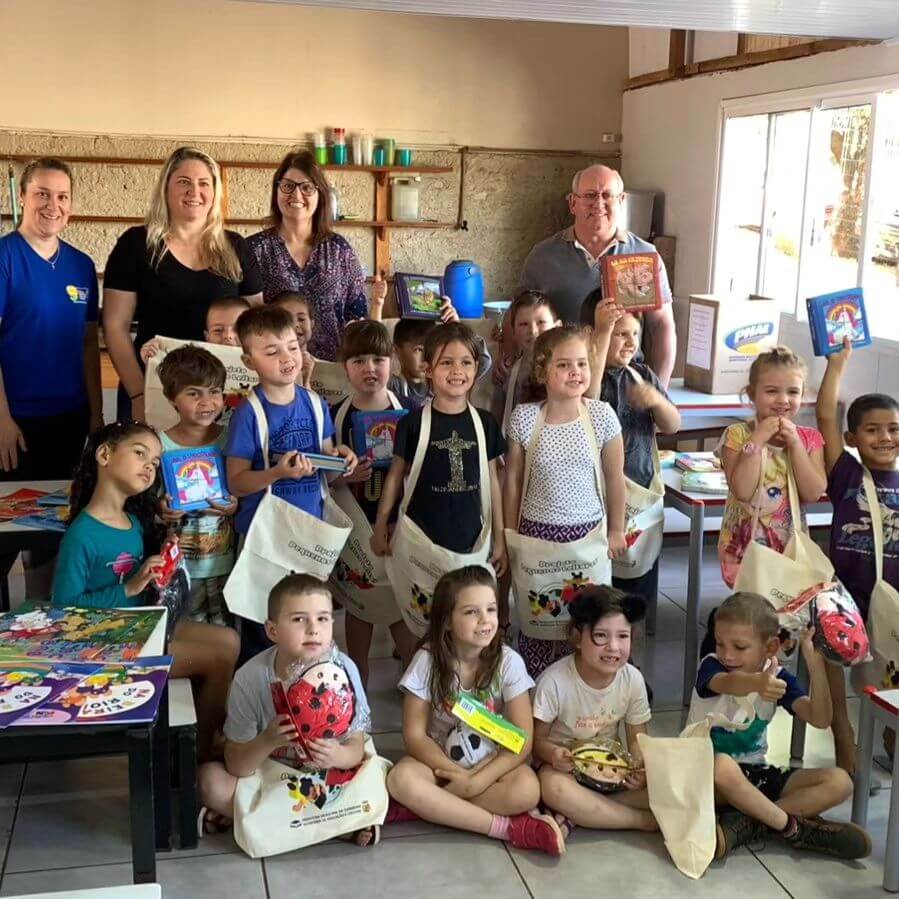 📚 Sacolas Literárias do Projeto Pequenos Leitores 📚