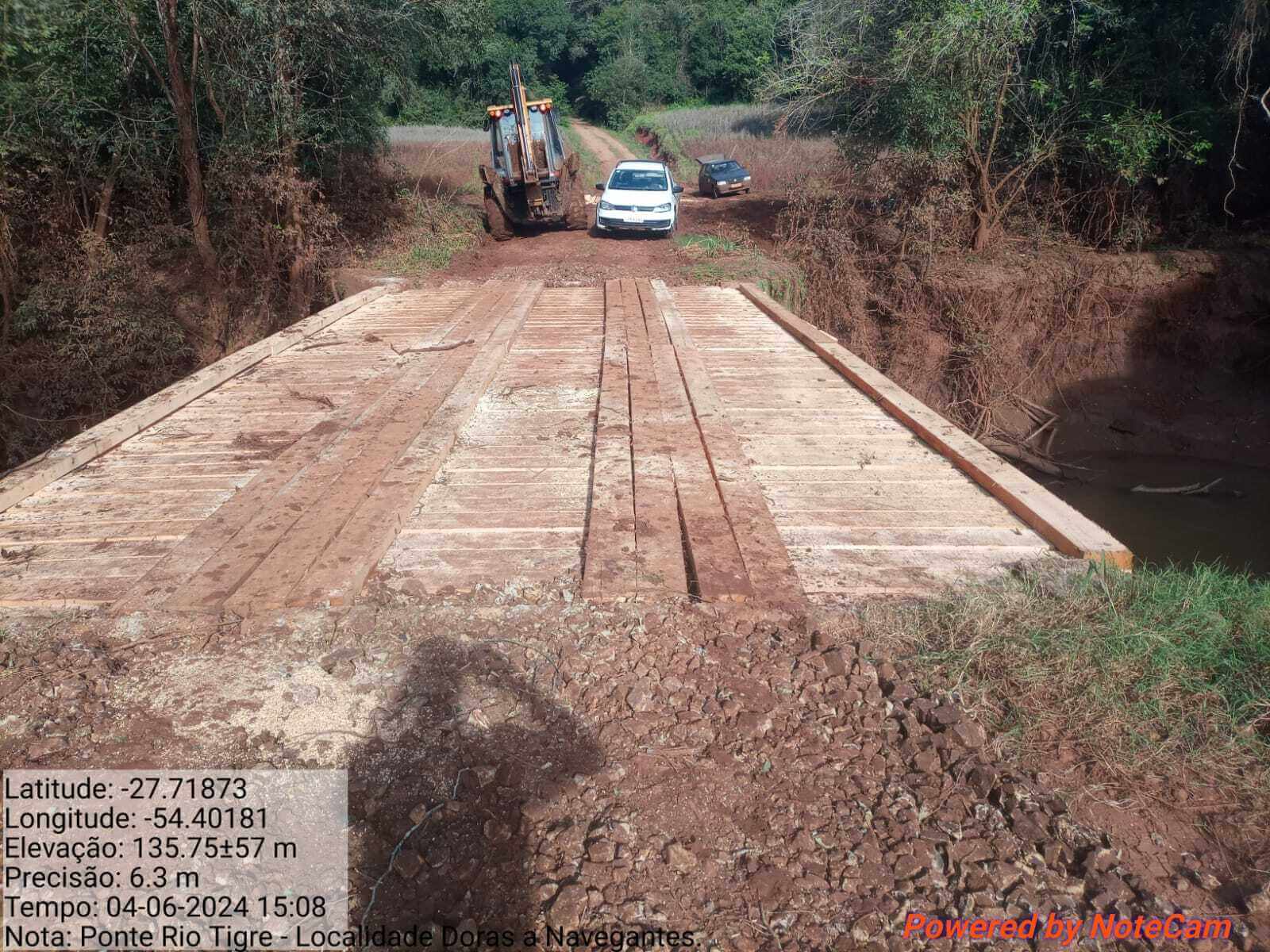 <p>PONTILH&Atilde;O QUE LIGA COMUNIDADES NO DISTRITO DE CONSOLATA &Eacute; RECUPERADO</p>