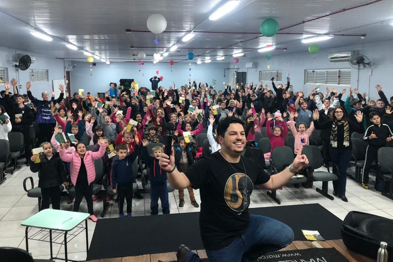 <p>PALESTRA SOBRE O MEIO AMBIENTE OCORREU NAS ESCOLAS DA REDE MUNICIPAL</p>