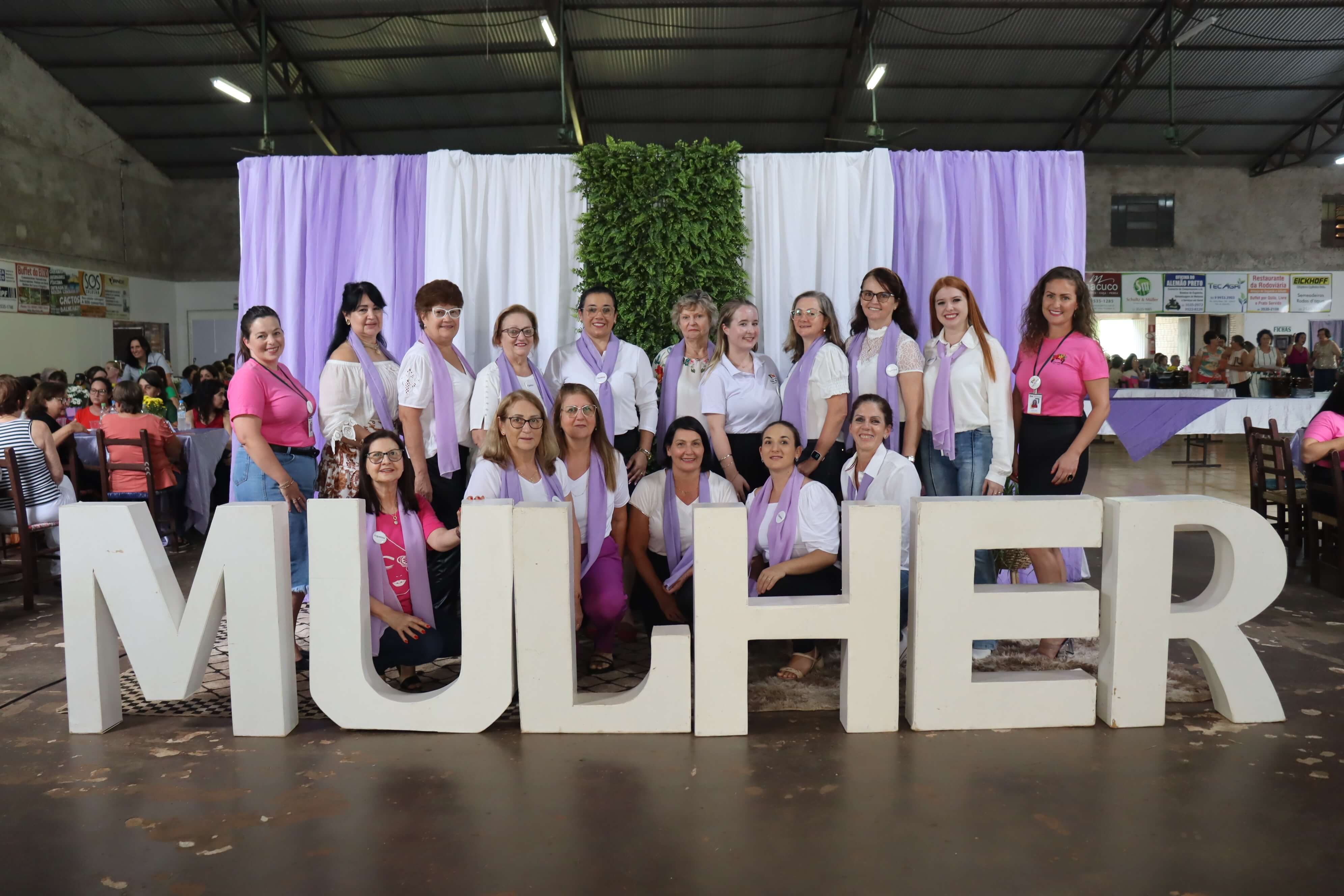 27º ENCONTRÃO DA MULHER TRÊS-MAIENSE OCORREU ONTEM