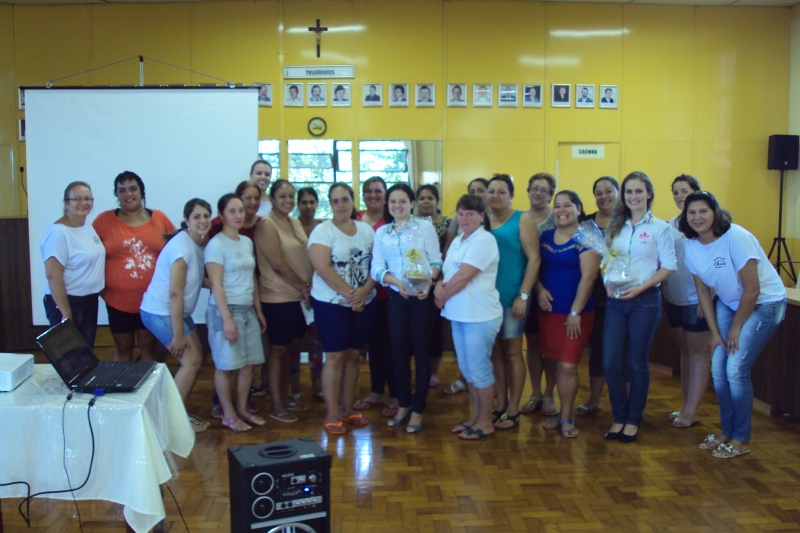 CENTRO DE REFERÊNCIA DA MULHER REALIZA PALESTRA EM INDEPENDÊNCIA