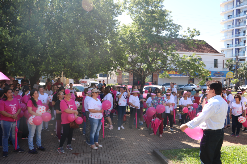 Governo Municipal participa da Caminhada das Vitoriosas