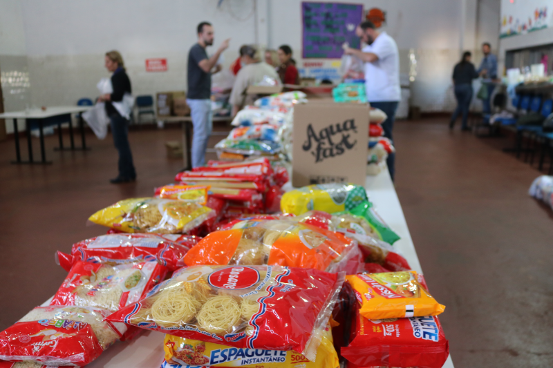 Três de Maio Solidário realiza entrega de primeiras cestas básicas