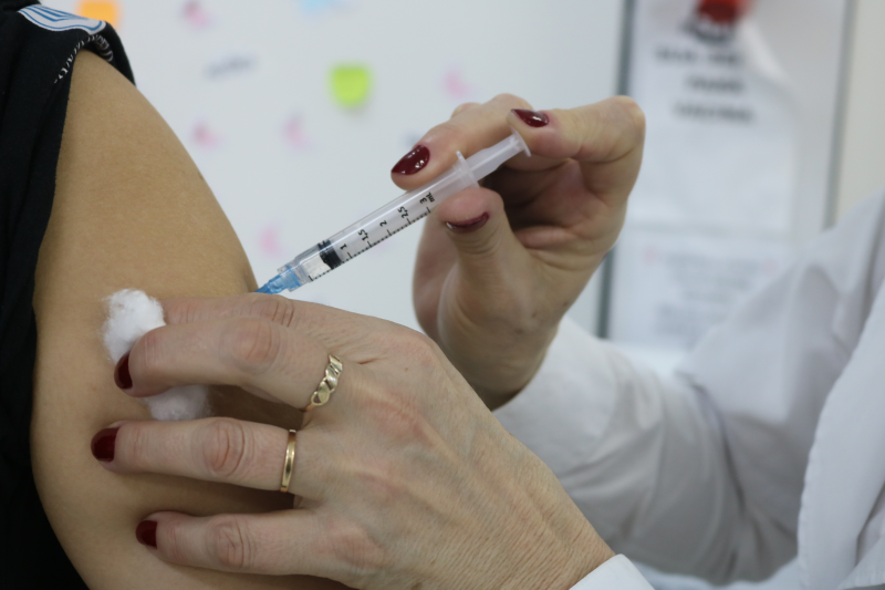 Secretaria de Saúde realiza Dia D de vacinação contra Influenza