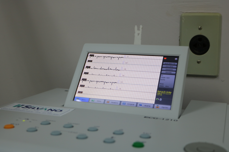 Secretaria Municipal de Saúde realiza aquisição de 2 aparelhos de eletrocardiogramas
