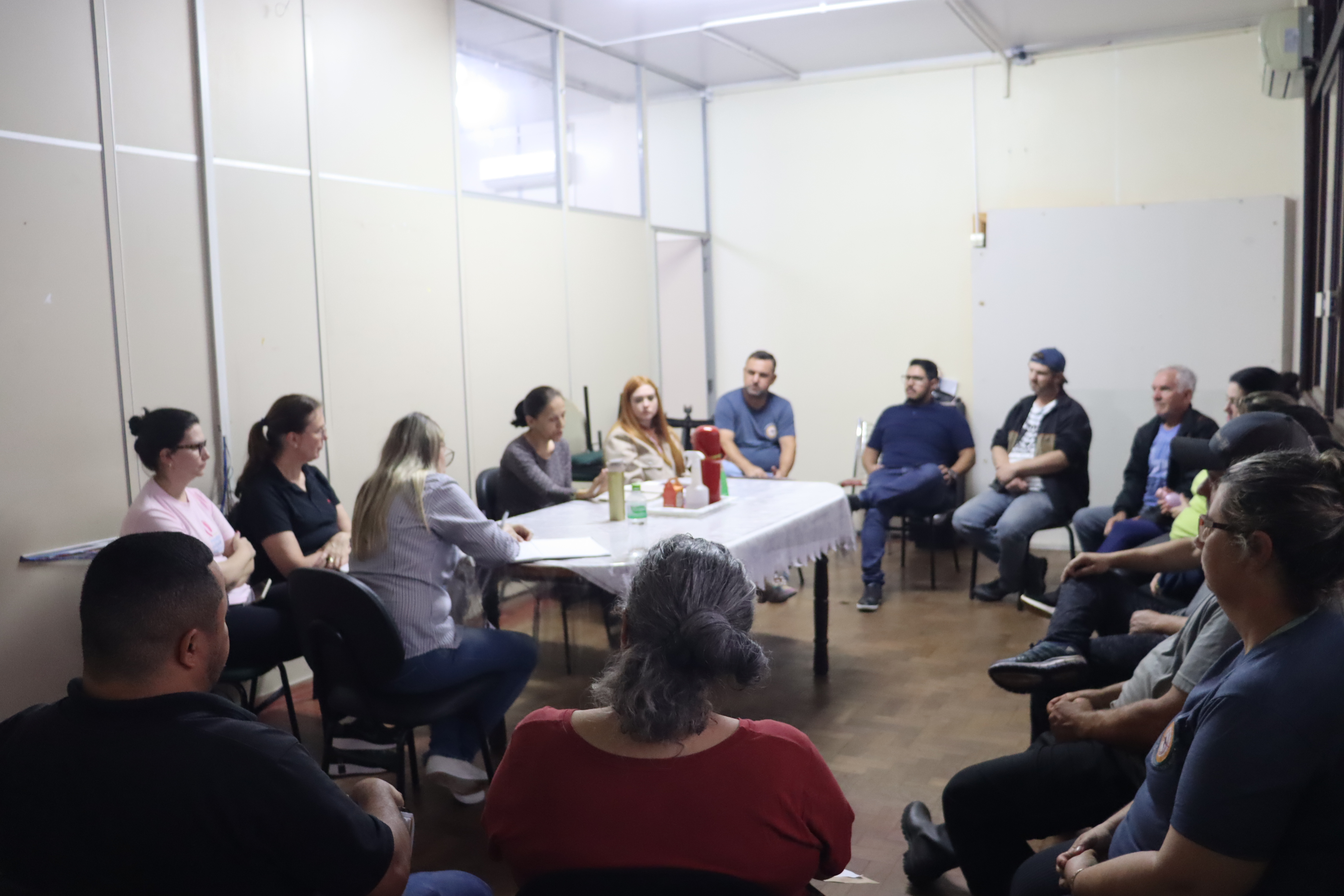 <p>COMIT&Ecirc; MUNICIPAL DE COMBATE &Agrave; DENGUE ESTEVE REUNIDO NO DIA DE HOJE</p>