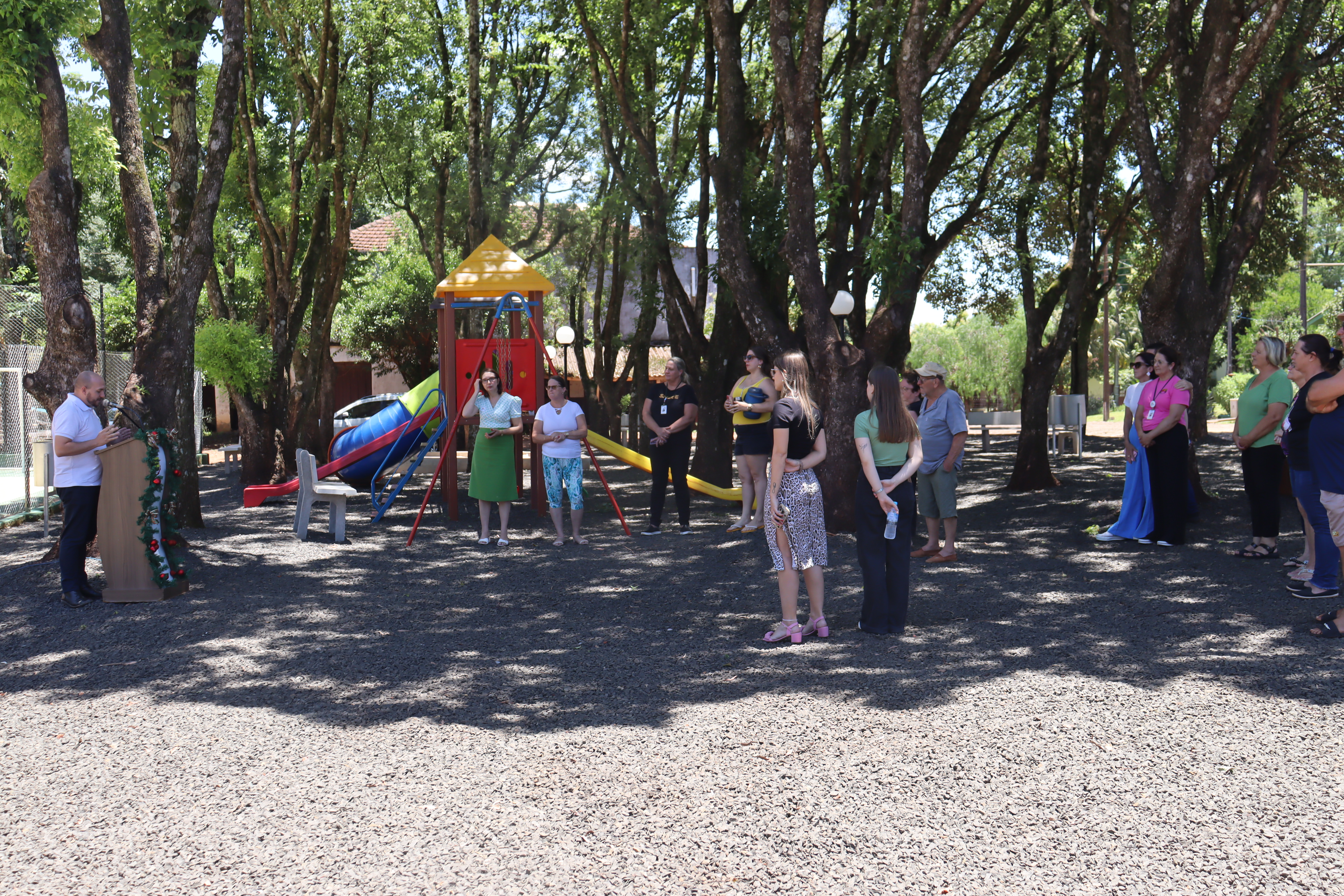 <p>MELHORIAS NO ESPA&Ccedil;O DE ESPORTE E LAZER DE PROGRESSO FORAM INAUGURADAS HOJE</p>