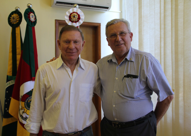 EXECUTIVO RECEBE NOVO PRESIDENTE DA CÂMARA DE VEREADORES