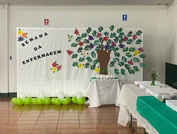 <p>UM ENCONTRO DE GRATID&Atilde;O E CUIDADO MARCA HOMENAGEM AOS SERVIDORES DA SA&Uacute;DE EM TR&Ecirc;S DE MAIO</p>