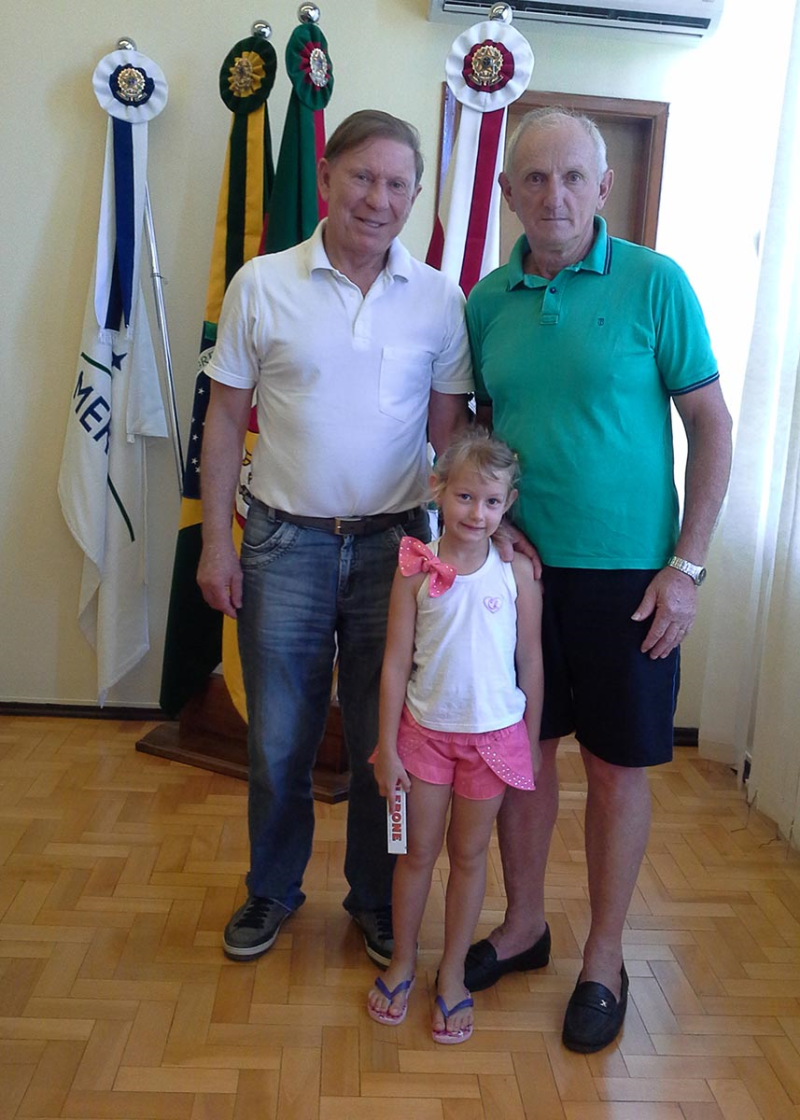 APOSENTADO VISITA PREFEITO CASALI