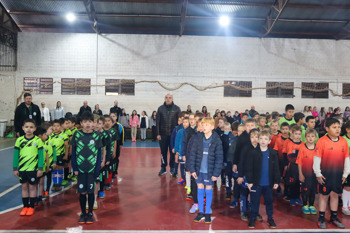 <p>11&ordf; COPA DE FUTSAL GERMANO DOCKHORN/SQUEMA SPORTS TROUXE INTEGRA&Ccedil;&Atilde;O AOS ALUNOS DO MUNIC&Iacute;PIO</p>