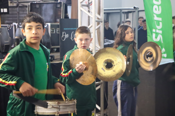 <p>II FEIRA LITER&Aacute;RIA E CULTURAL INICIOU HOJE NO CLUBE BURIC&Aacute;</p>