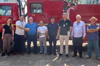 <p>GOVERNO MUNICIPAL GANHA REFOR&Ccedil;O NA FROTA COM DOA&Ccedil;&Atilde;O DOS BOMBEIROS VOLUNT&Aacute;RIOS</p>