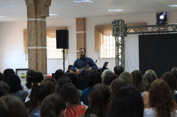 <p>TR&Ecirc;S DE MAIO CELEBRA O PODER DE TRANSFORMAR ATRAV&Eacute;S DA EDUCA&Ccedil;&Atilde;O</p>