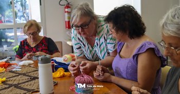 <p>CURSOS DE CROCH&Ecirc; E COSTURA CRIATIVA PROMOVEM APRENDIZADO E INTEGRA&Ccedil;&Atilde;O</p>