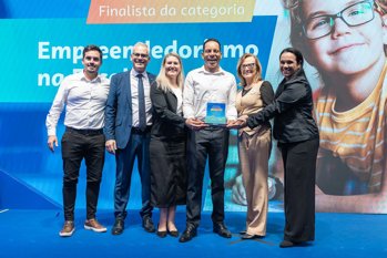 Projeto Ra&iacute;zes do Saber coloca Tr&ecirc;s de Maio em destaque estadual na Educa&ccedil;&atilde;o Empreendedora