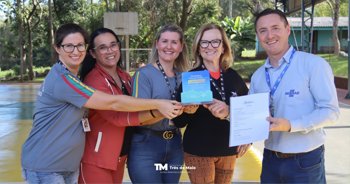 Escola Ca&uacute;na Bem Viver recebe premia&ccedil;&atilde;o do Sebrae por destaque em projeto empreendedor