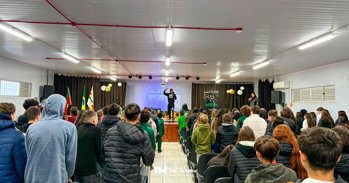 Projeto Sesc Mais Leitura promove inspira&ccedil;&atilde;o e incentivo &agrave; leitura na EMEF Germano Dockhorn