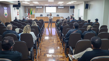 Boas pr&aacute;ticas na manipula&ccedil;&atilde;o de alimentos s&atilde;o tema de palestra em Tr&ecirc;s de Maio