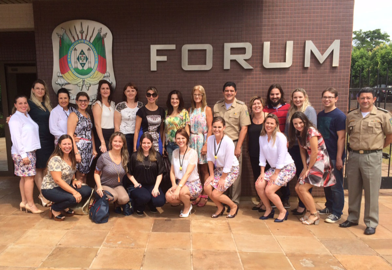 SECRETARIA DA MULHER PROMOVE EVENTO PARA DISCUTIR A VIOLÊNCIA DOMÉSTICA