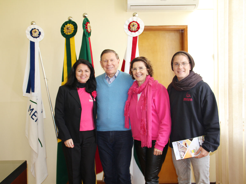 VOLUNTÁRIOS DO IMAMA DA CAPITAL VISITAM TRÊS DE MAIO