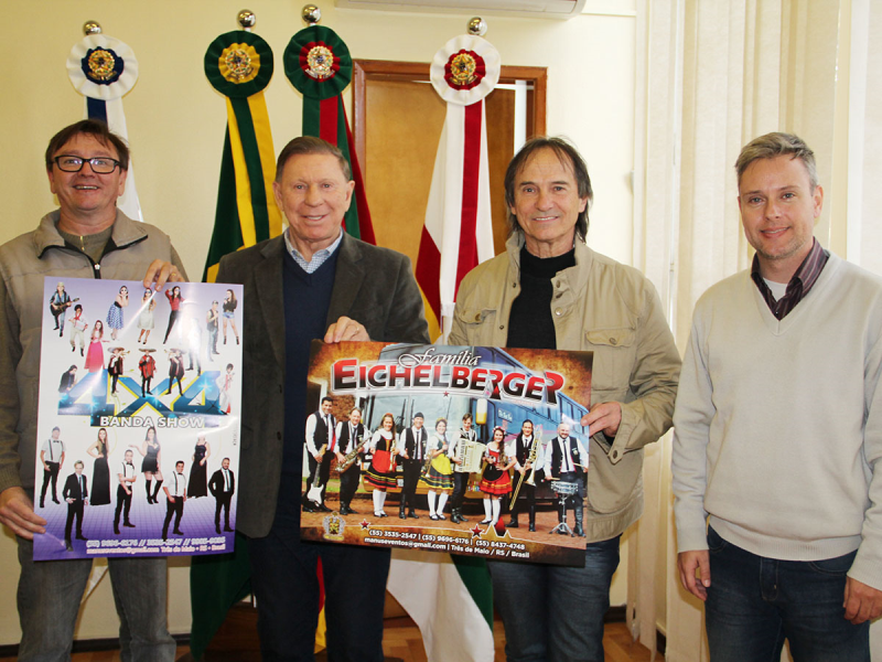 MÚSICO DANILO EICHELBERGER VISITA O PREFEITO CASALI 
