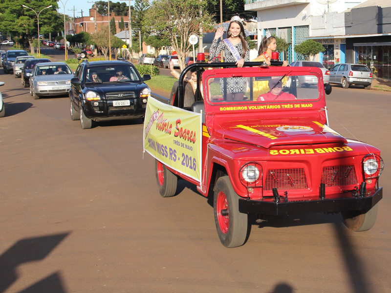 TRÊS DE MAIO É DESTAQUE EM CONCURSO DE BELEZA