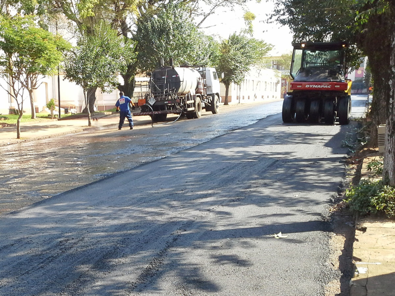 SEGUE A RECUPERAÇÃO ASFÁLTICA DO MUNICÍPIO