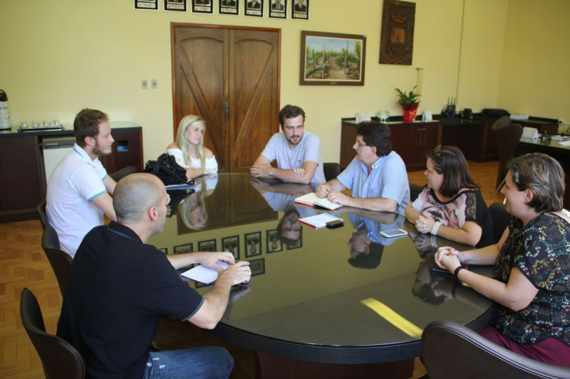 Estratégias de Saúde da Família de Três de Maio contam com novos médicos