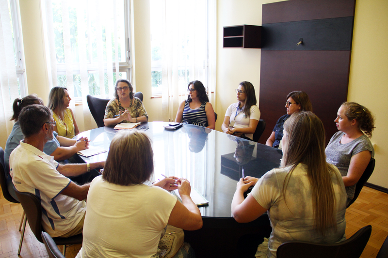 Governo Municipal recebe membros do Conselho de Assistência Social