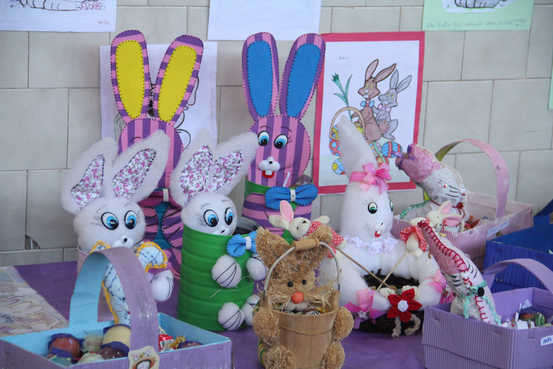 Secretaria de Desenvolvimento Social entrega mimos de Páscoa