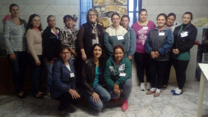 CRAS oferece curso de Padaria à participantes do PAIF