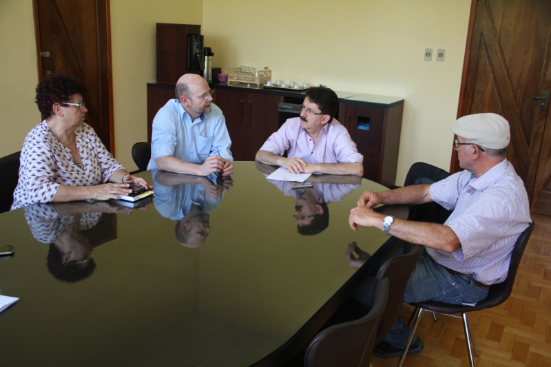 Prefeito se reúne com Deputado Bohn Gass