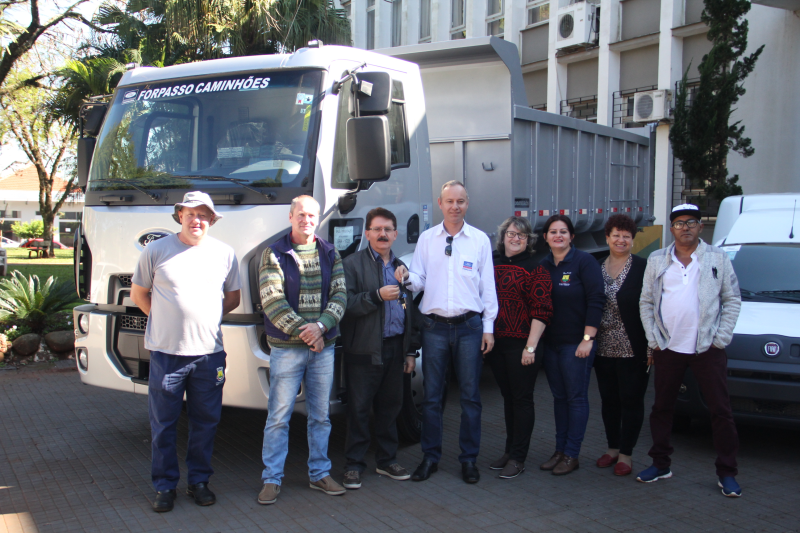 Agricultura fortalecida: Novo caminhão chega à Três de Maio