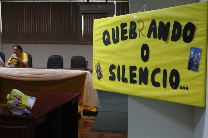 Secretaria Municipal de Saúde e CVV dialogam sobre Suicídio