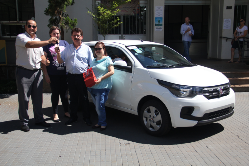 Prefeitura de Três de Maio adquire novo veículo para a Saúde