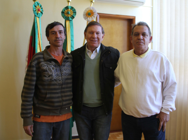 EXECUTIVO RECEBE VISITA DE ALCEMIR KOMOPKA