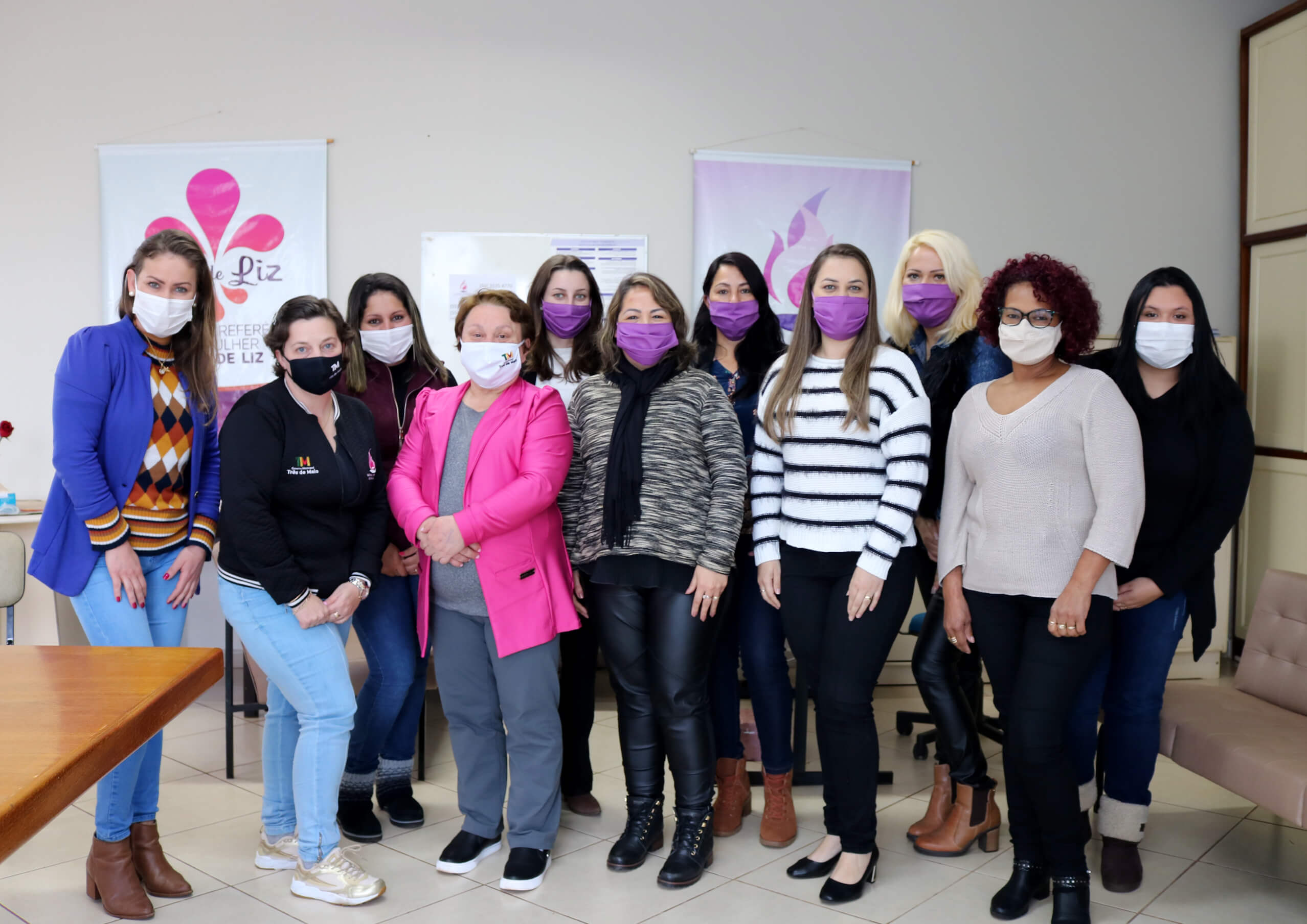 COMITIVA DE CAMPO NOVO VISITA SECRETARIA DE POLÍTICAS DA MULHER