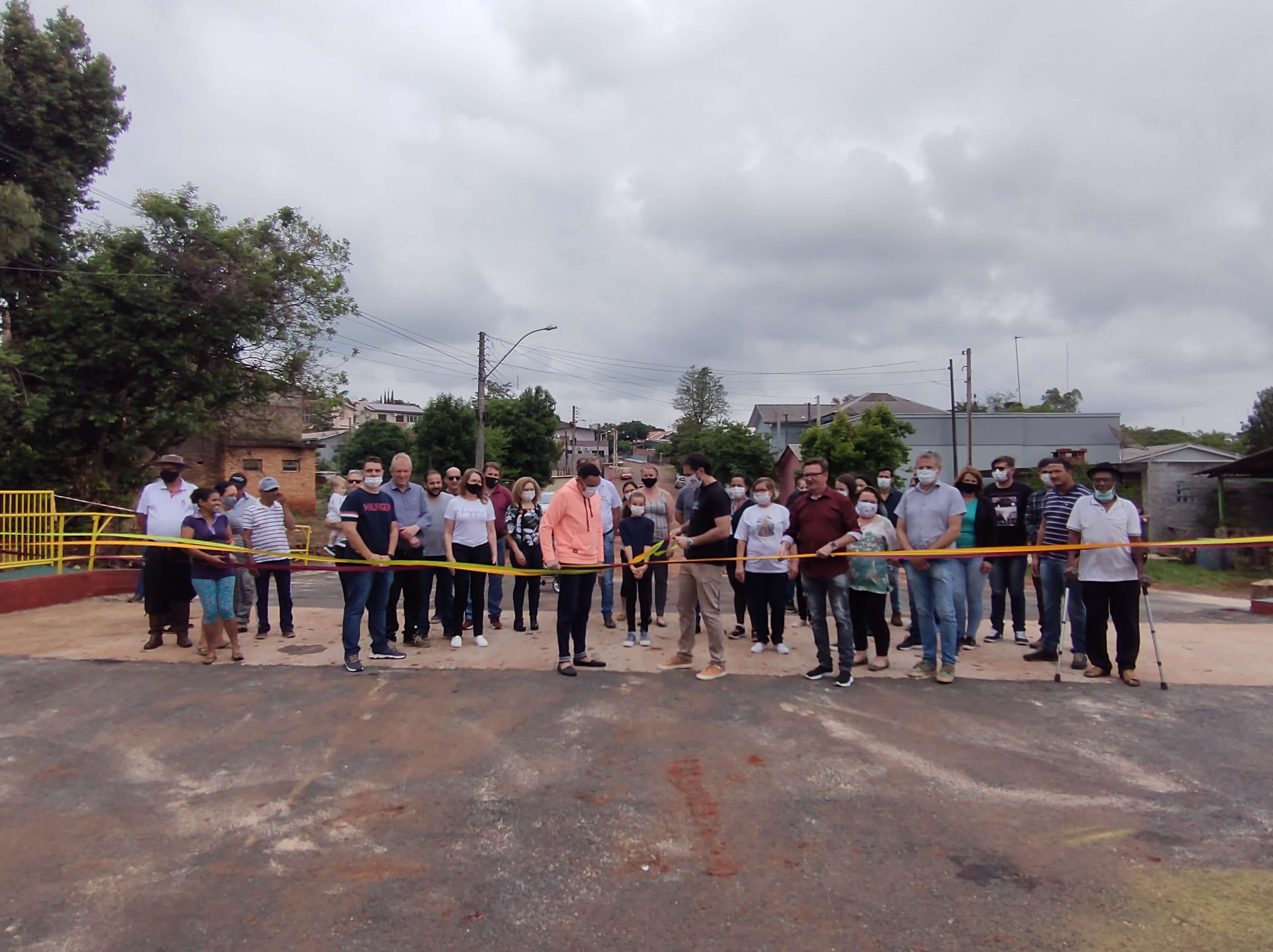 PONTILHÃO DO LAJEADO MORANGUEIRA FOI INAUGURADO