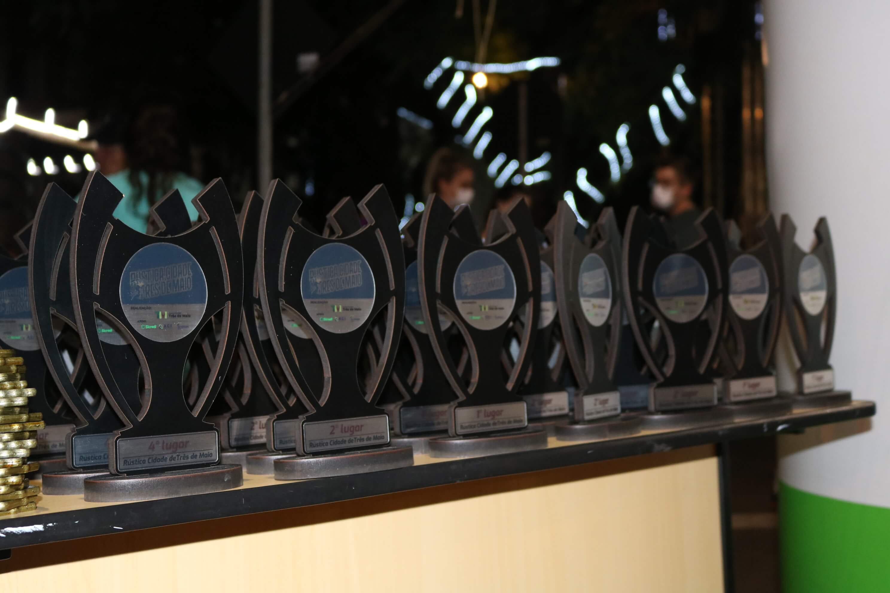 RÚSTICA CIDADE DE TRÊS DE MAIO OCORREU ONTEM