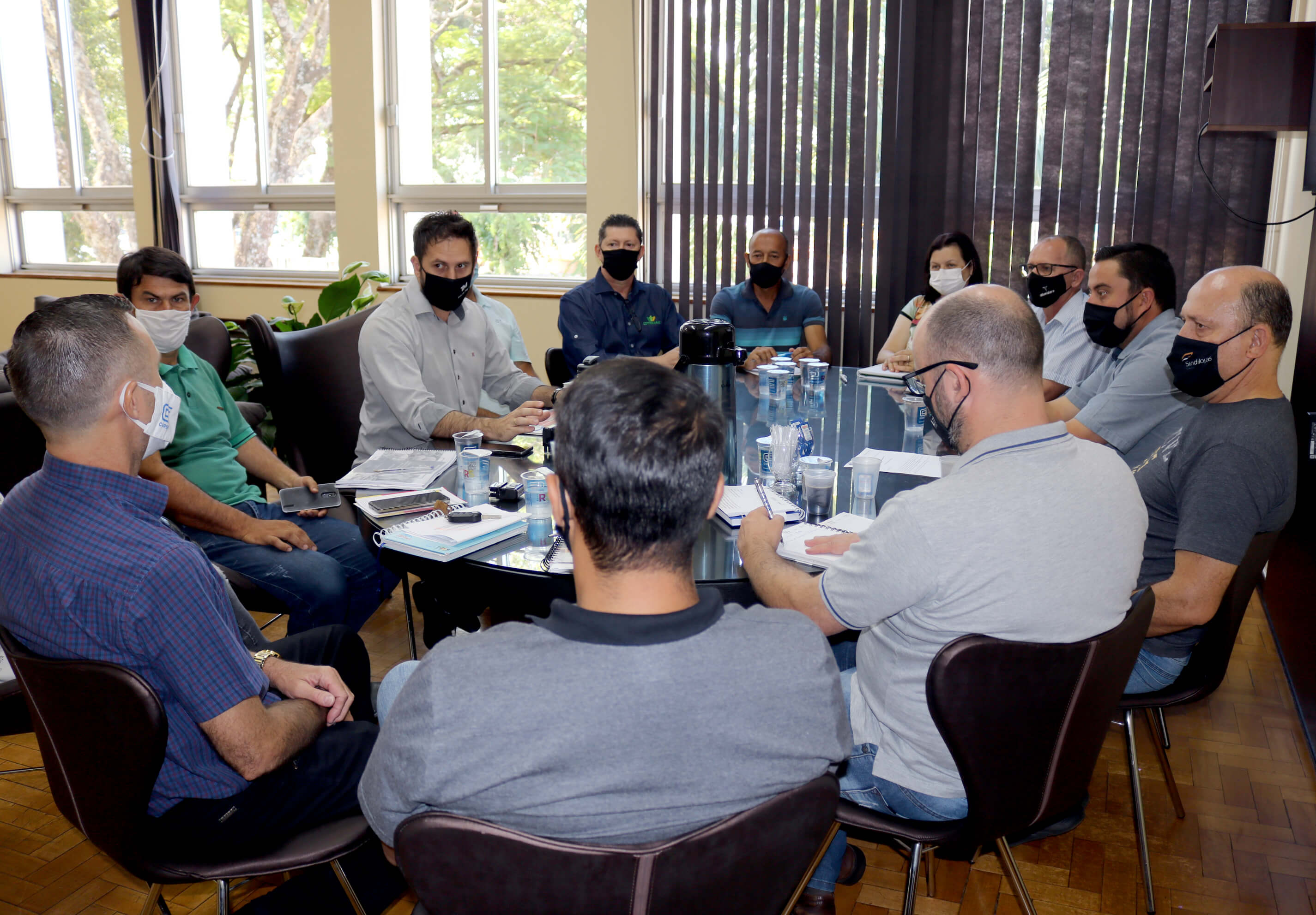 ENTIDADES DEBATEM DECRETO DE SITUAÇÃO DE EMERGÊNCIA