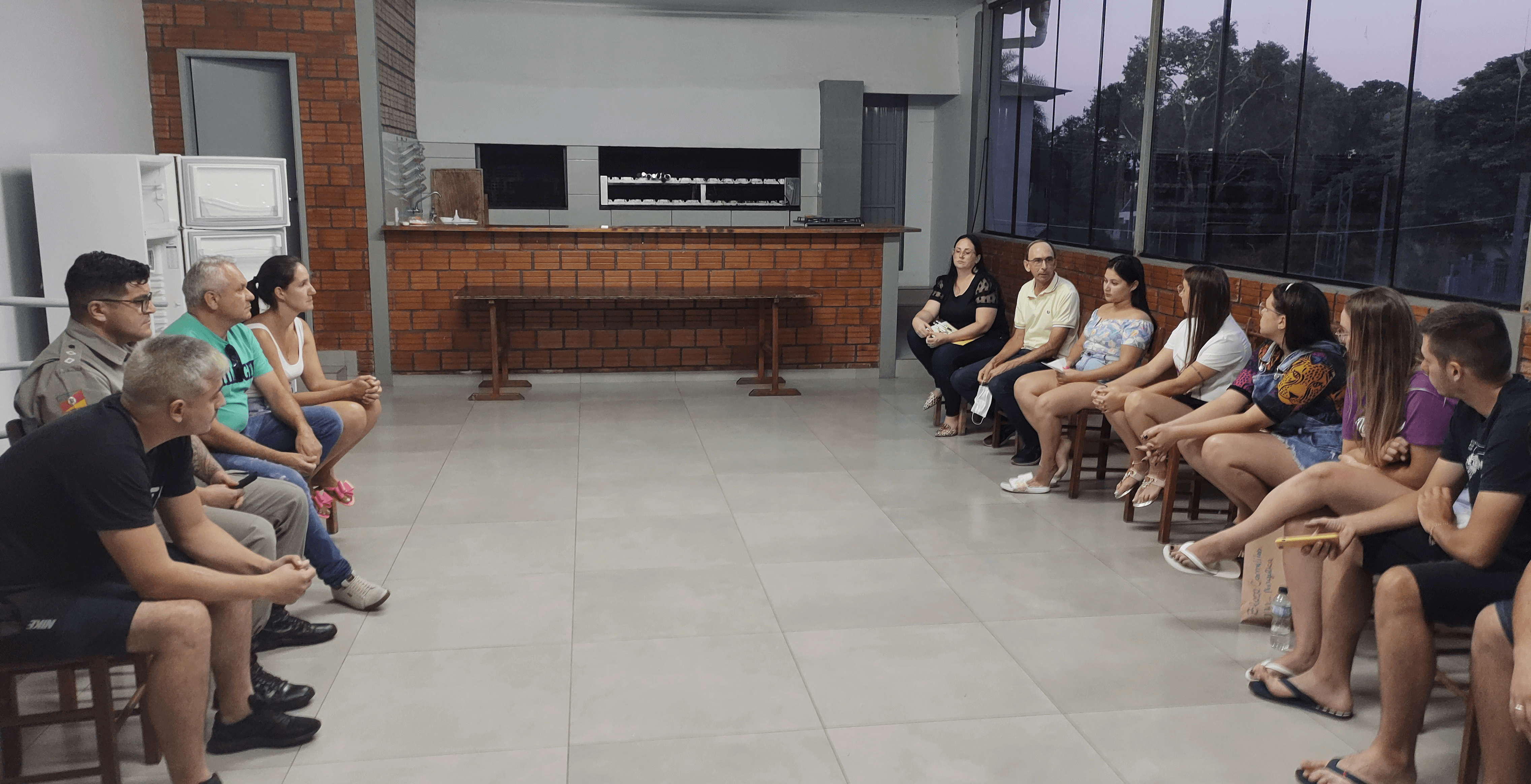 ENTIDADES E ÓRGÃOS PÚBLICOS SE REÚNEM COM BLOCOS DE CARNAVAL