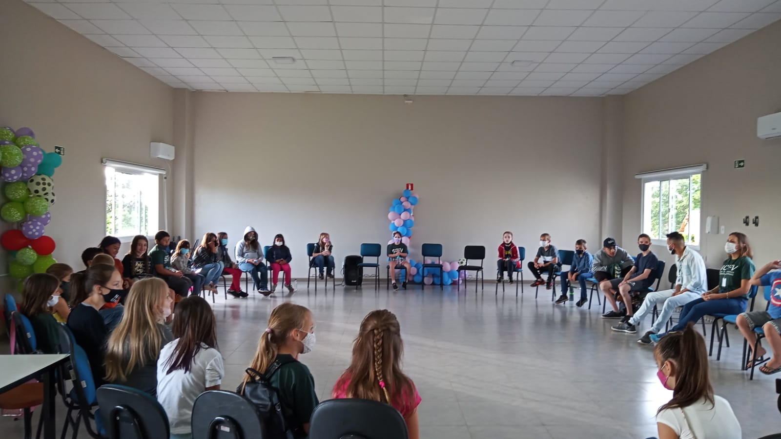 RETORNOU HOJE O SERVIÇO DE CONVIVÊNCIA E FORTALECIMENTO DE VÍNCULOS