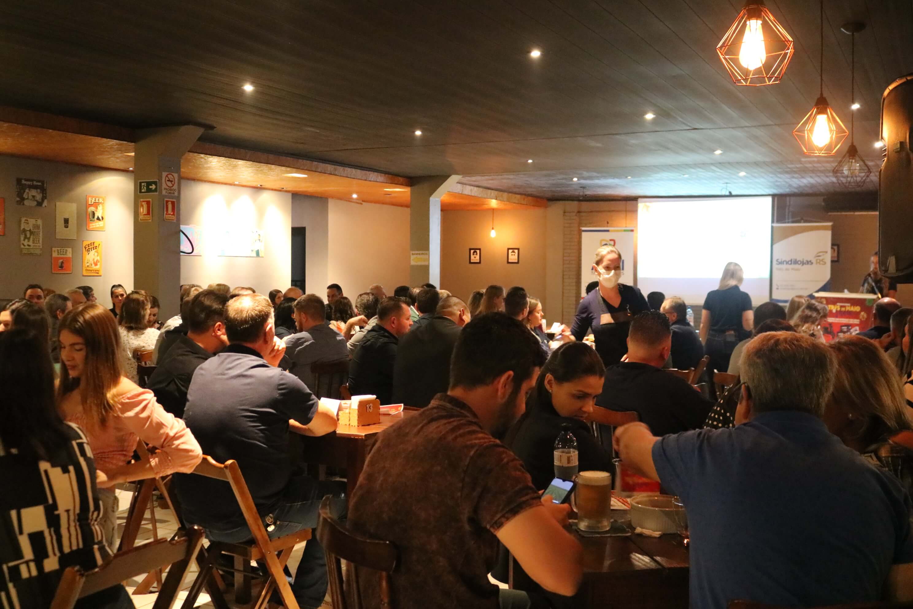 PROMOCIONAL TRÊS DE MAIO É SHOW FOI LANÇADO ONTEM