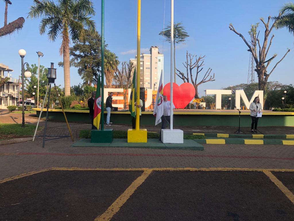 PROGRAMAÇÃO DA SEMANA DA PÁTRIA FOI ENCERRADA