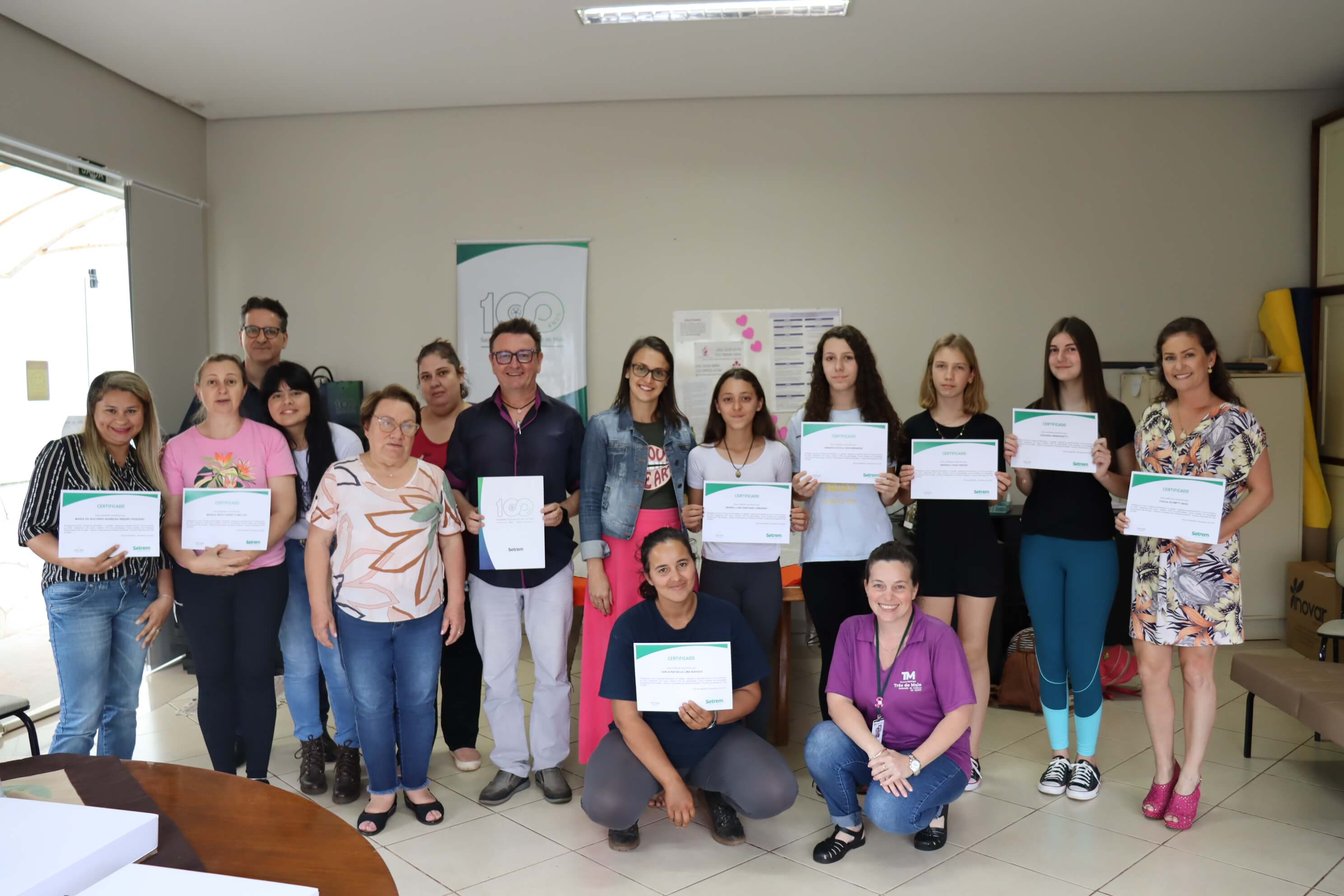 FORMATUDA DA SEGUNDA TURMA DO WORKSHOP GURIAS DA INFORMÁTICA OCORREU ONTEM