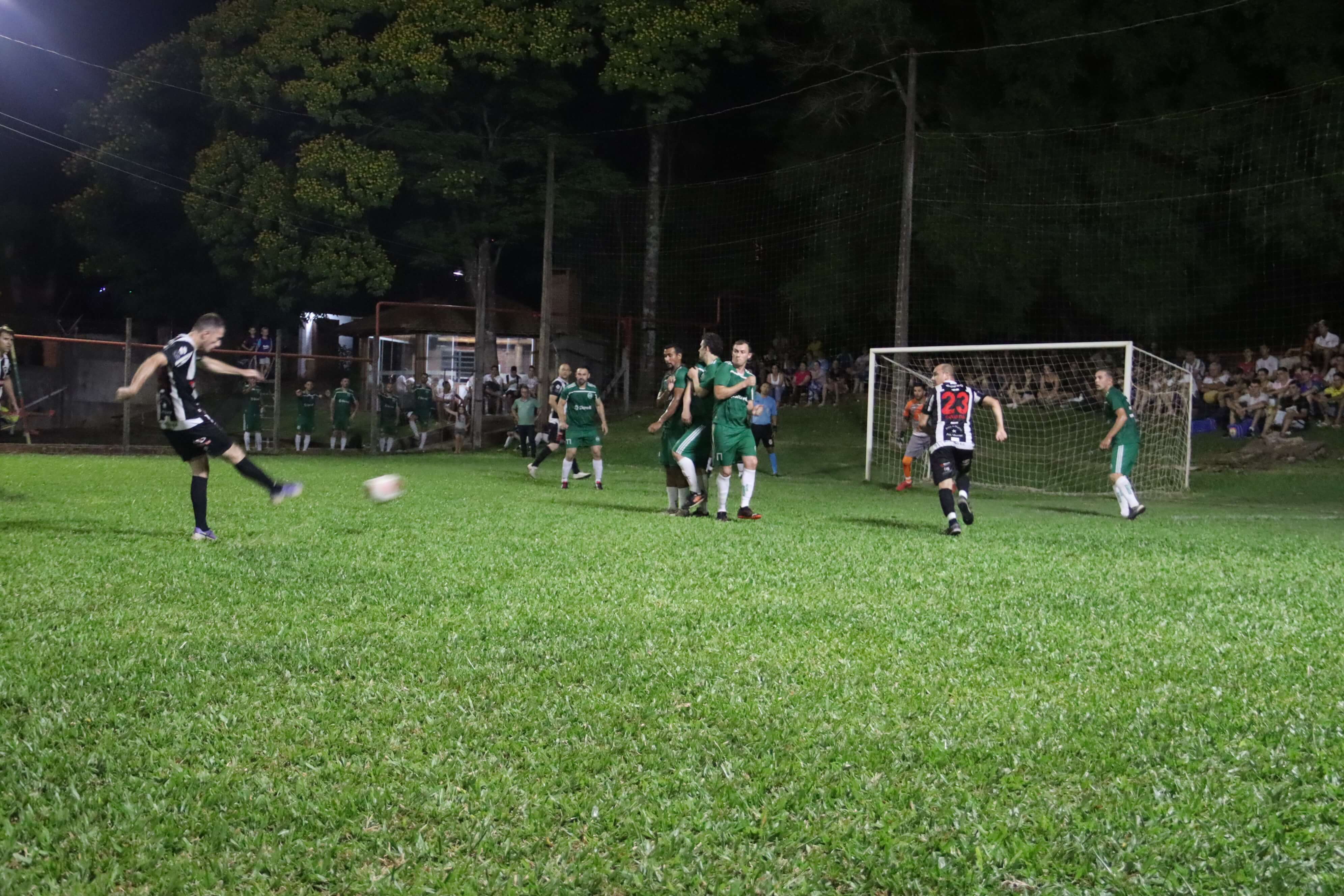FINAIS DO CAMPEONATO MUNICIPAL DE FUTEBOL 7 OCORRERAM ONTEM