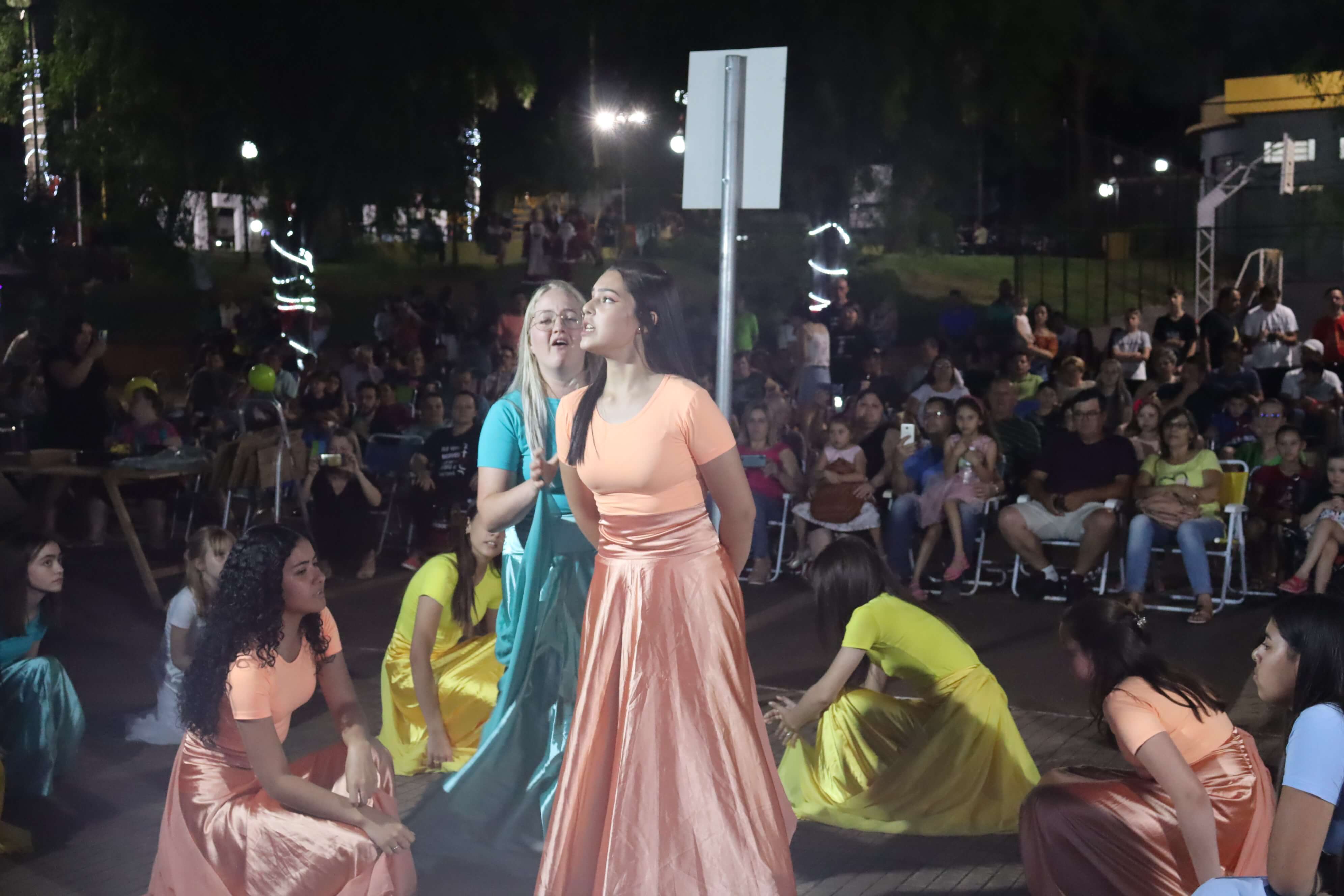 SHOWS GOSPEL INTEGRARAM A PROGRAMAÇÃO DO NATAL ENCANTADO