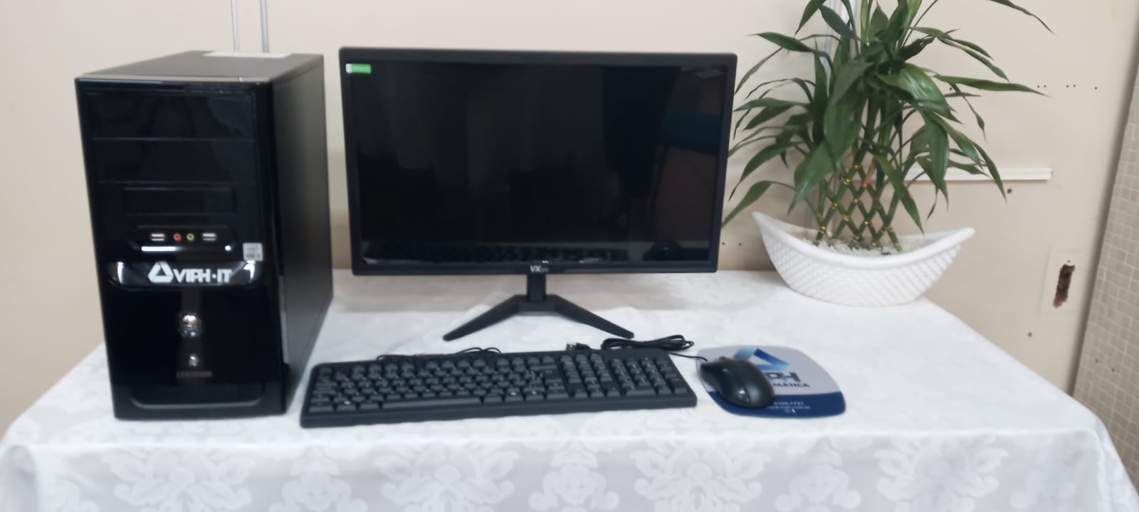 GOVERNO MUNICIPAL ADQUIRE 34 COMPUTARES PARA O POLO UNIVERSITÁRIO UAB